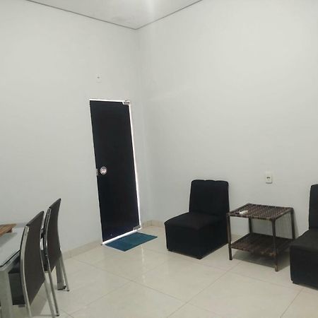 Casa De Hospedes Proximo Ao Aeroporto E Rodoviaria Palmas  Zewnętrze zdjęcie